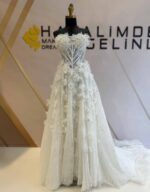 Transparent Size Three-Dimensional Floral Pearl Embroidered Lez Lace Strapless Helen Wedding Dress - Image 4