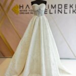 Transparan Staplez Beden İşlemeli Dantelli A Kesim Gelinlik